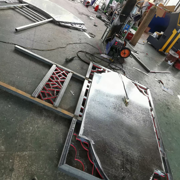 加工車間焊接半成品